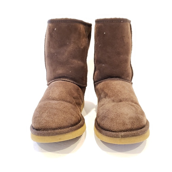 Ugg sn 5875 chocolate brown short w 8 - Picture 2 of 5